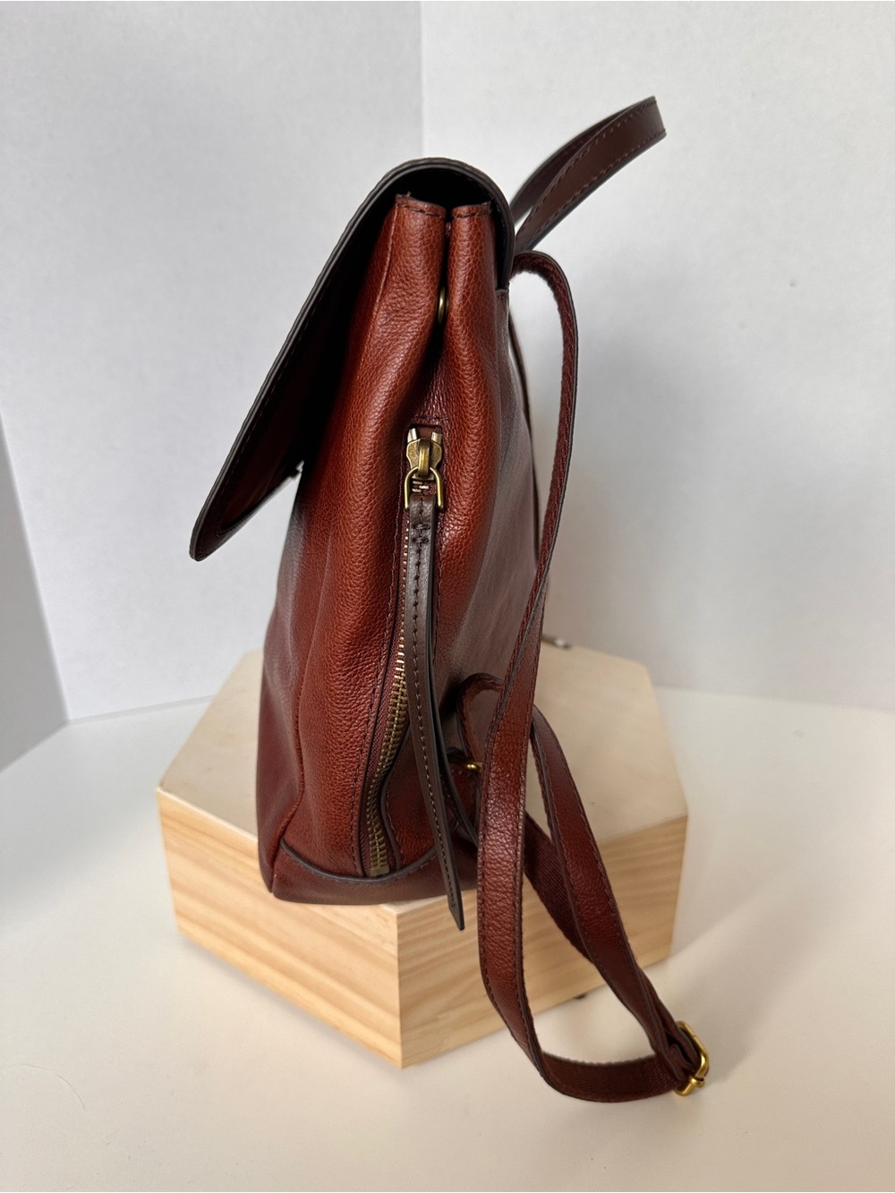 Fossil Claire Leather Backpack in Brandy Brown - NWOT - Picture 5 of 9